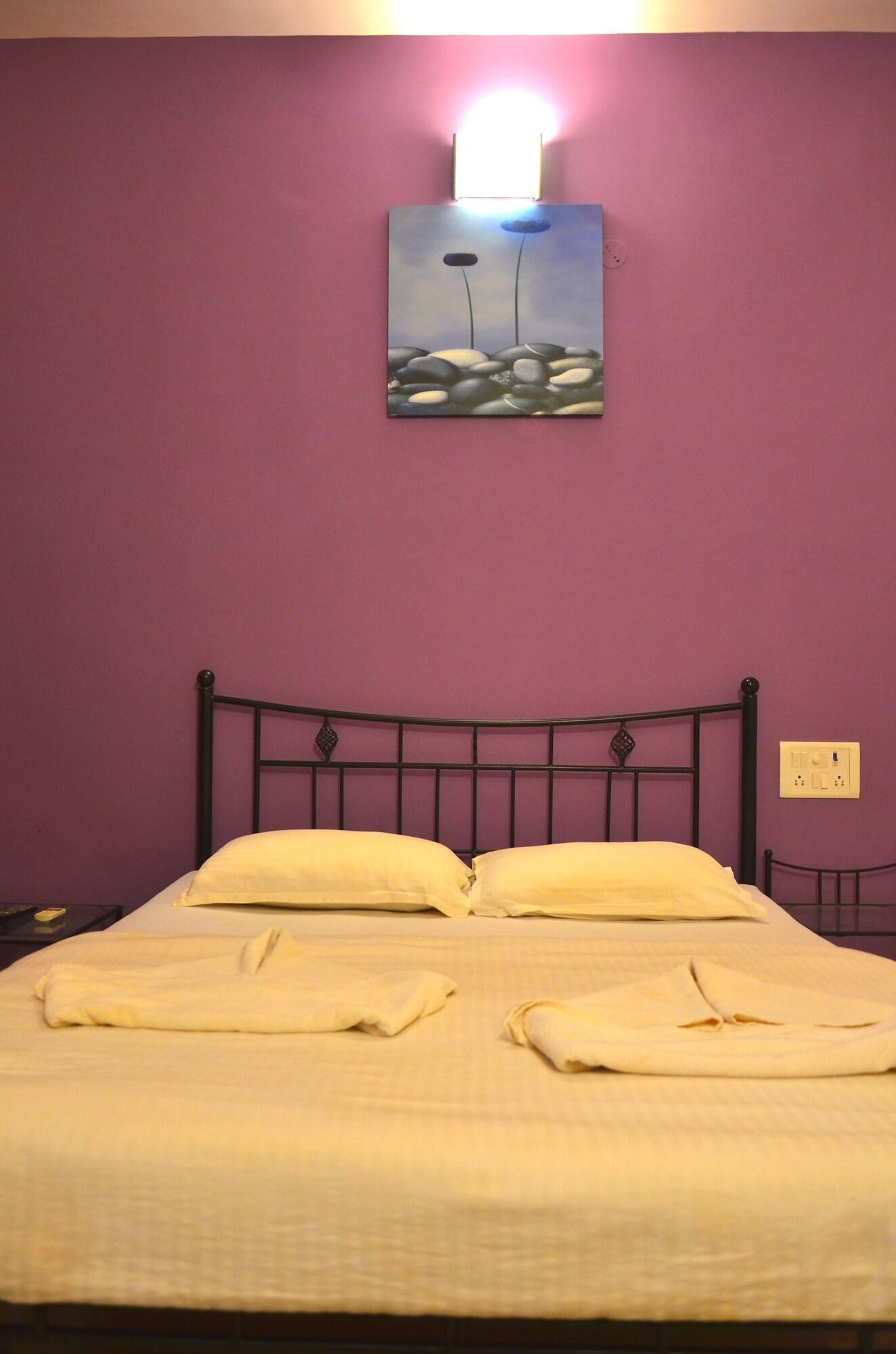 Garima Of Mandrem Hotel Bagian luar foto